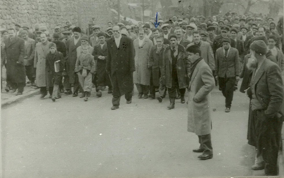 Diyarbakır'da mahkemeye giderken (1958) 2
