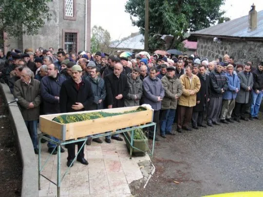 Erol Uzunömeroğlu'nun cenaze töreninden