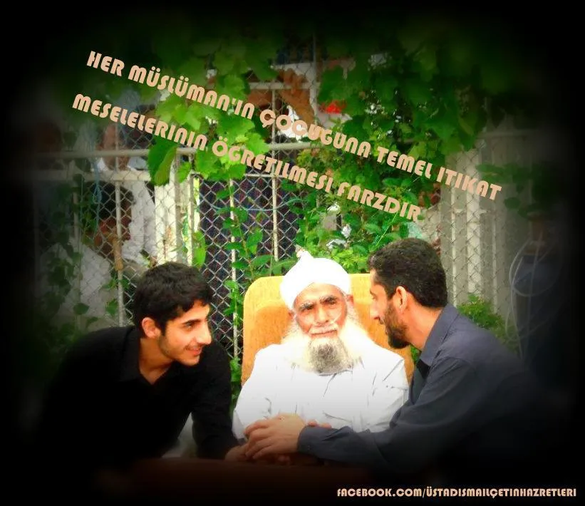 İsmail Çetin Hoca, oğulları Ahmed Mücteba ve Muhammed Said'le