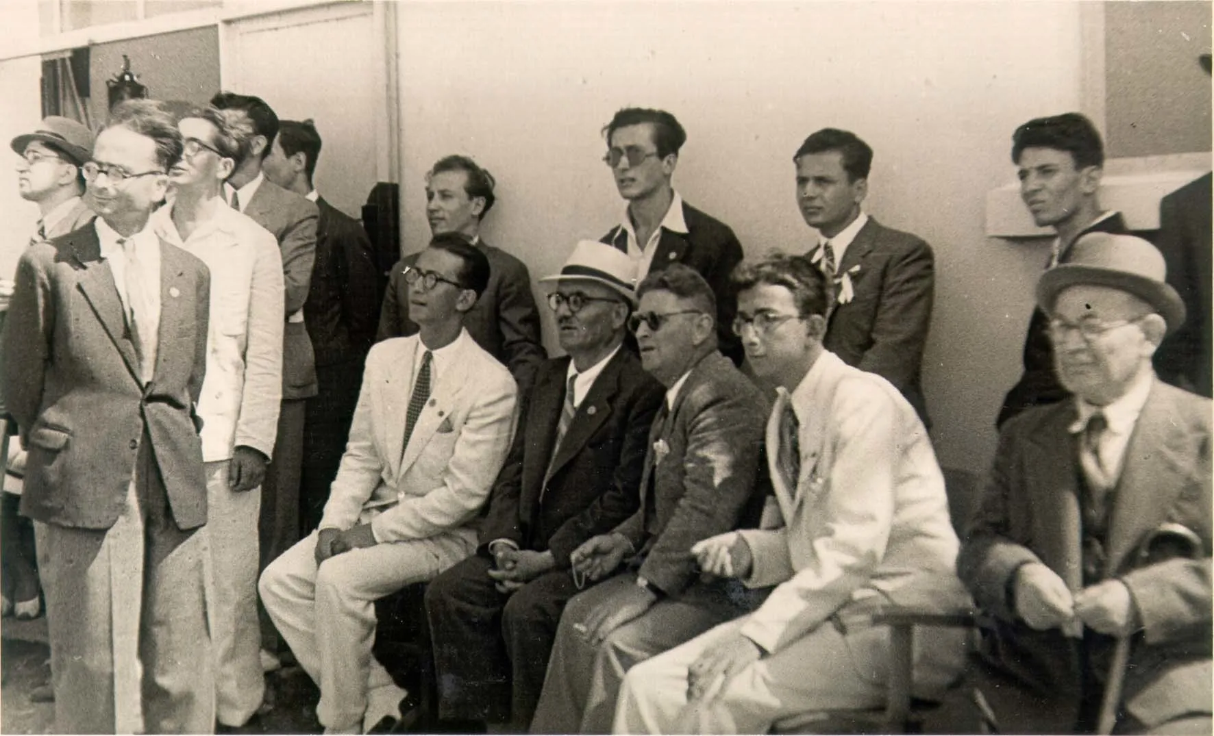 Nuri Demirağ ve misafirleri
