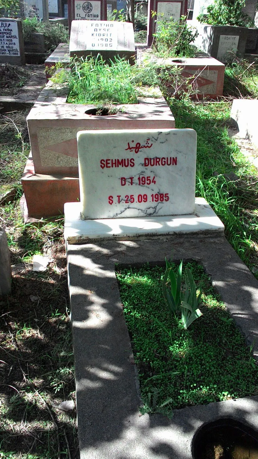 Şeyhmus Durgun'un mezarı (Diyarbakır)
