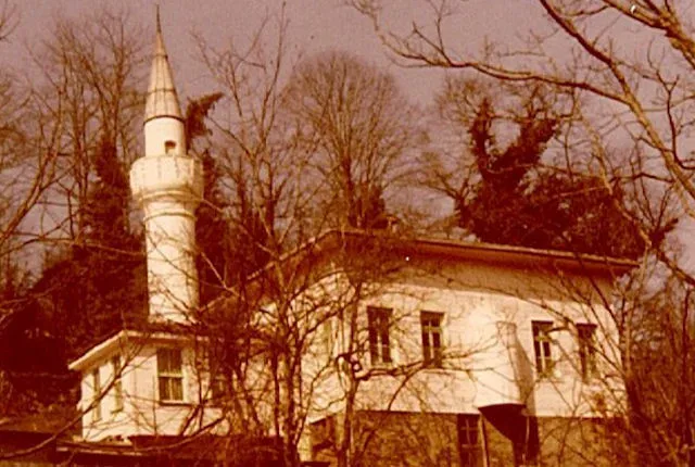 Canfeda Hatun Camii (İstanbul)