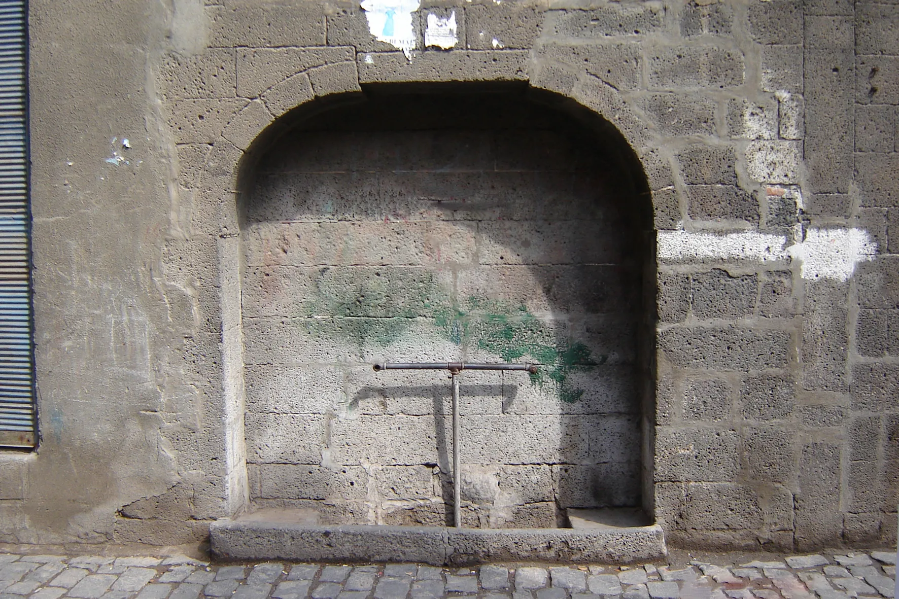 Ziya Gökalp Sokak Çeşmesi