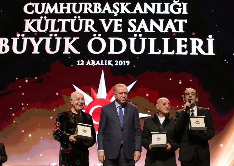 MÜZİK ÖDÜLÜ MFÖ'NÜN