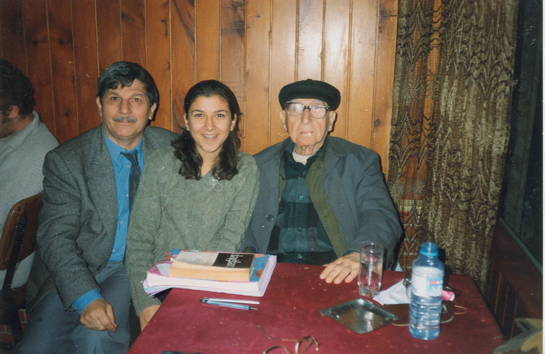Dağlarca'yla kızı ve kendisi
