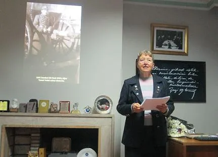 Kızı Prof. Dr. Aysıt Tansel