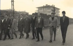 Diyarbakır İmam Hatip Okulu öğretmen ve öğrencileriyle (1967)