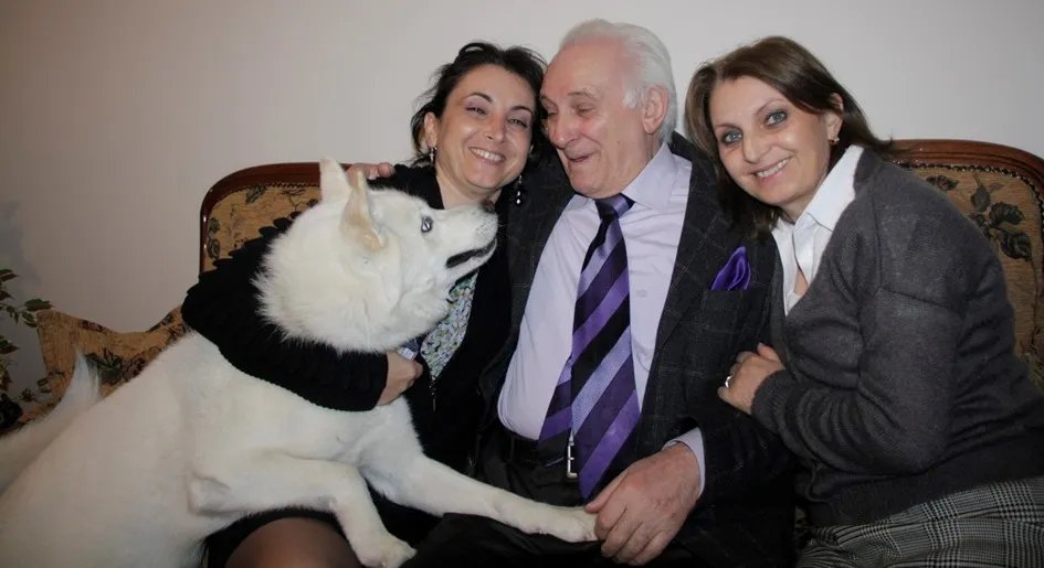 Dostu Prens Sahip, kızı Dilara, Hayri Sevimay ve kızı Sibel