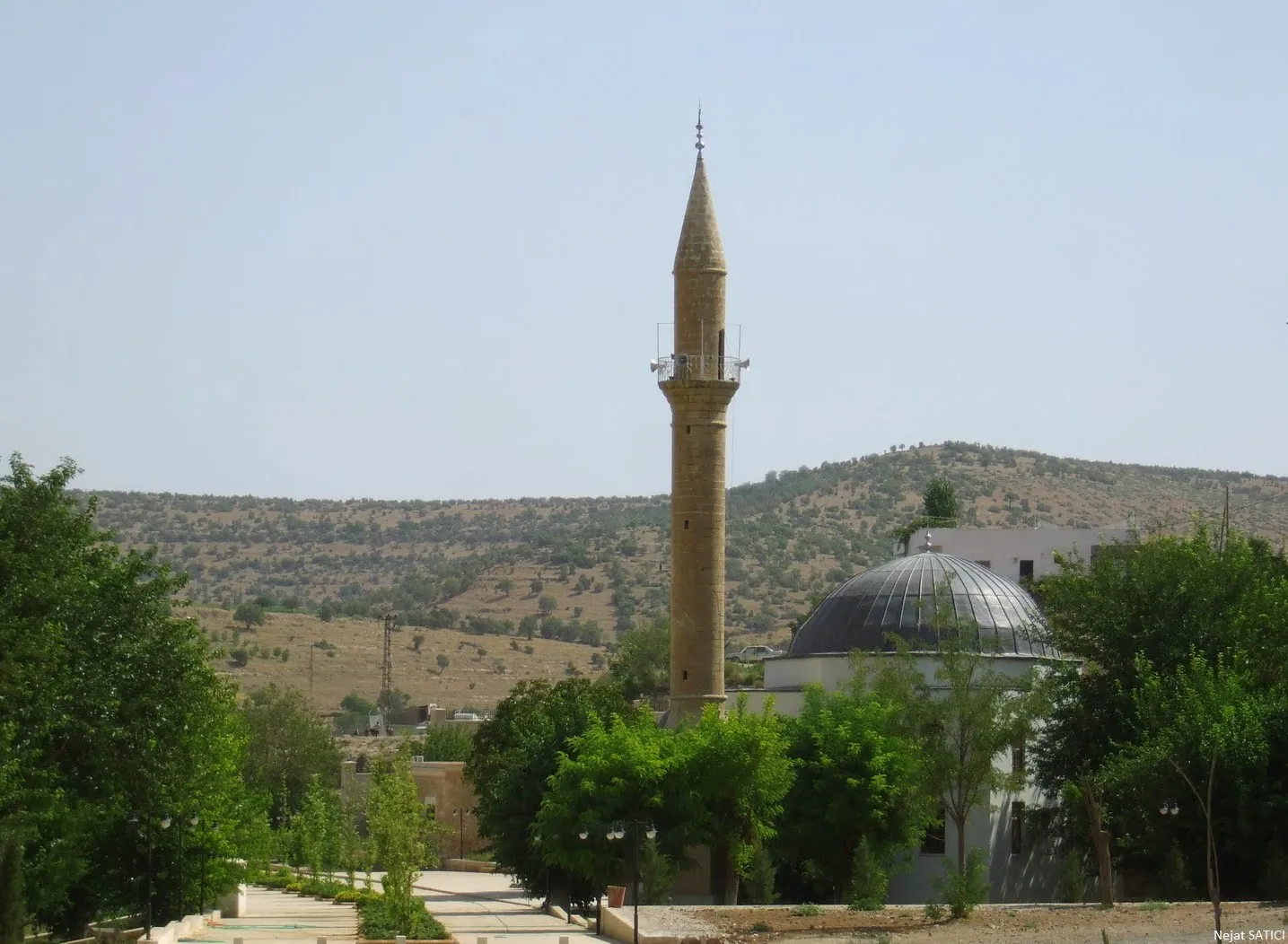 Sultan Şeyhmus Camii ve Türbesi (Fotoğraf Nejat Satıcı)