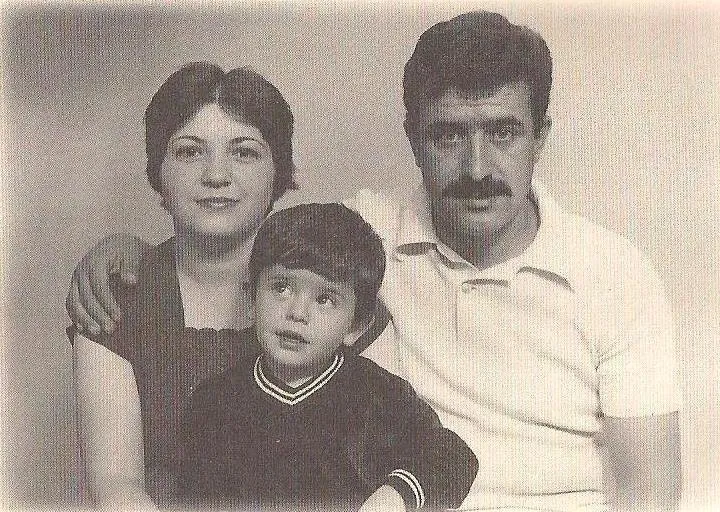 Eşi ve oğluyla