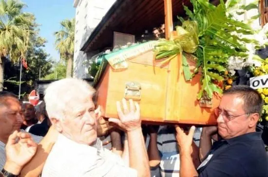 İlhan Berk's funeral