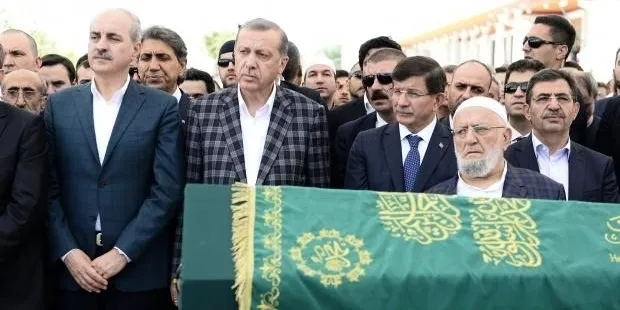 Ali Nar Hocanın cenaze töreni 1