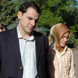 Esra Erdoğan Albayrak ve eşi Berat Albayrak 1