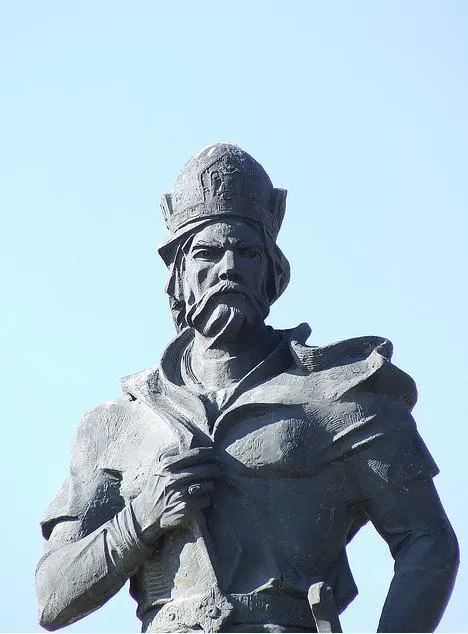 Sultan Alaeddin Keykubat heykeli 2