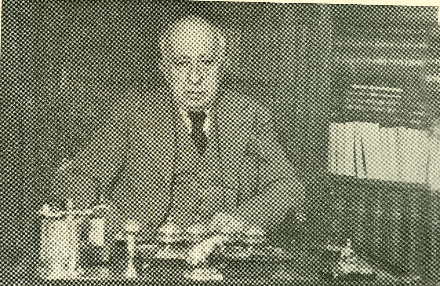 Halit Ziya (1942 yılında)
