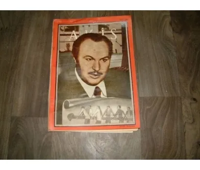 Akid dergisinin Orhan Öztrak kapaklı 13 Ekim 1959 sayısı