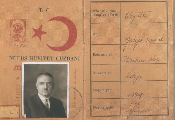 Yahya Kemal Beyatlı nüfus kimliği