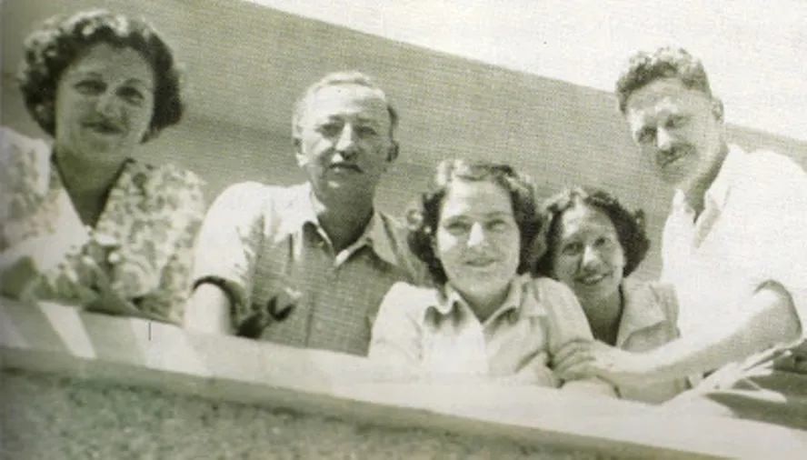 Nazım Hikmet -Sait Faik