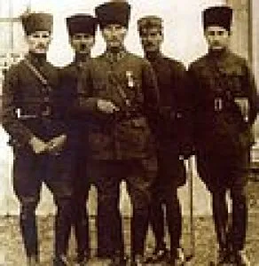 Mustafa Kemal ve İsmail Hakkı Tekçe İzmit'te