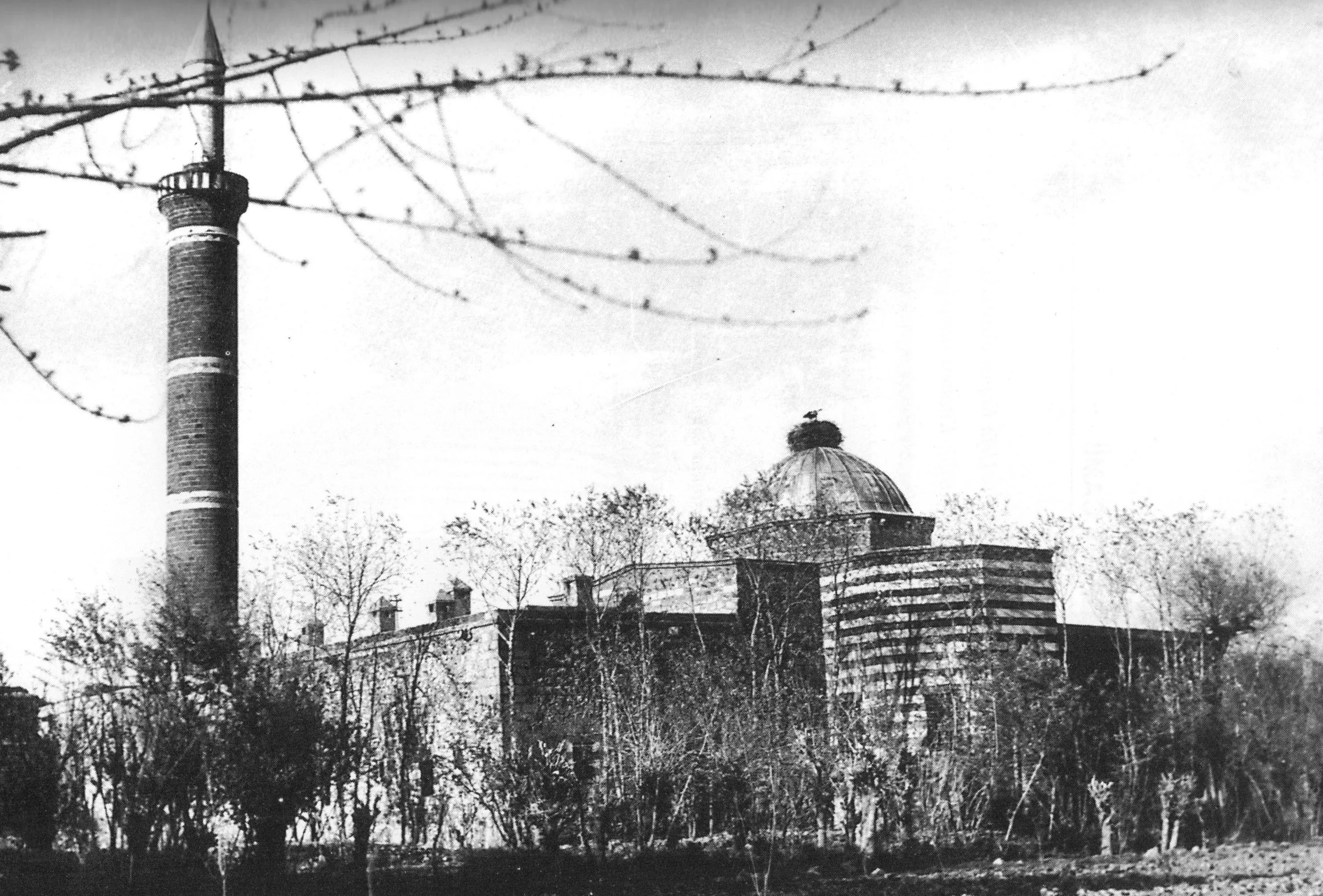 Husrev Paşa Camii ve Medresesi 1965 (Adil Tekin)
