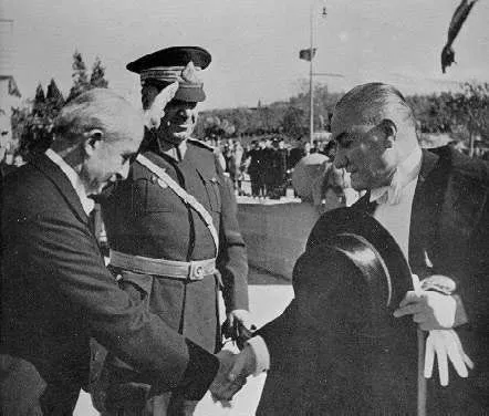 Mareşal Fevzi Çakmak, İsmet İnönü ve M. Kemal Atatürk ile