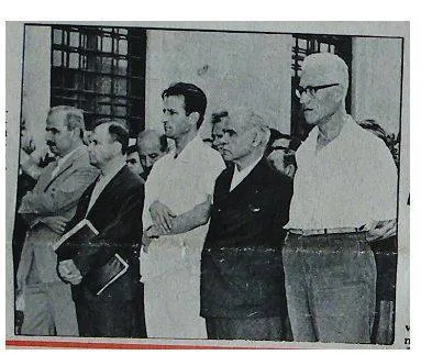 baraner cenazesi_13 Ağustos 1968_sagdan sola Hikmet Kıvılcımlı, Bulgar göçmeni bir komünist, Suat Şükrü Kundakçı, Şaban Ormanlar ve Mihri Belli