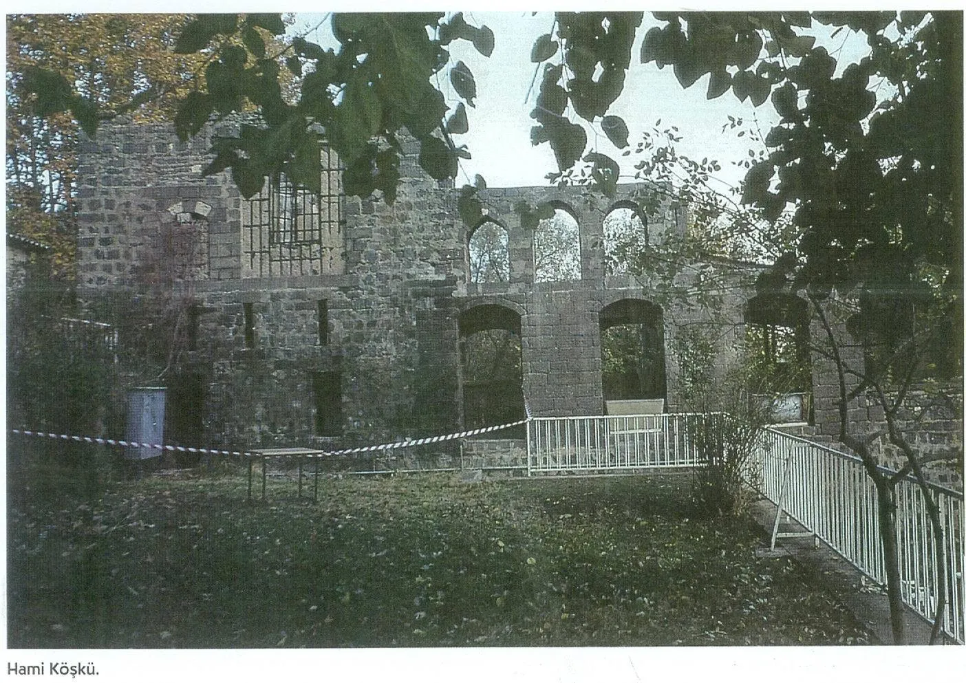 Hami Köşkü (Ayhan Bekleyen)