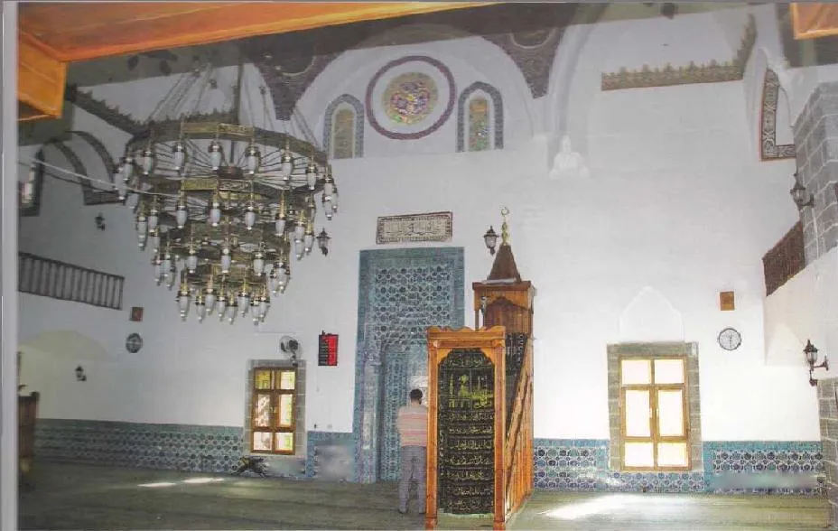 Melek Ahmet Paşa Camii Harimin Güneyden Görünüşü