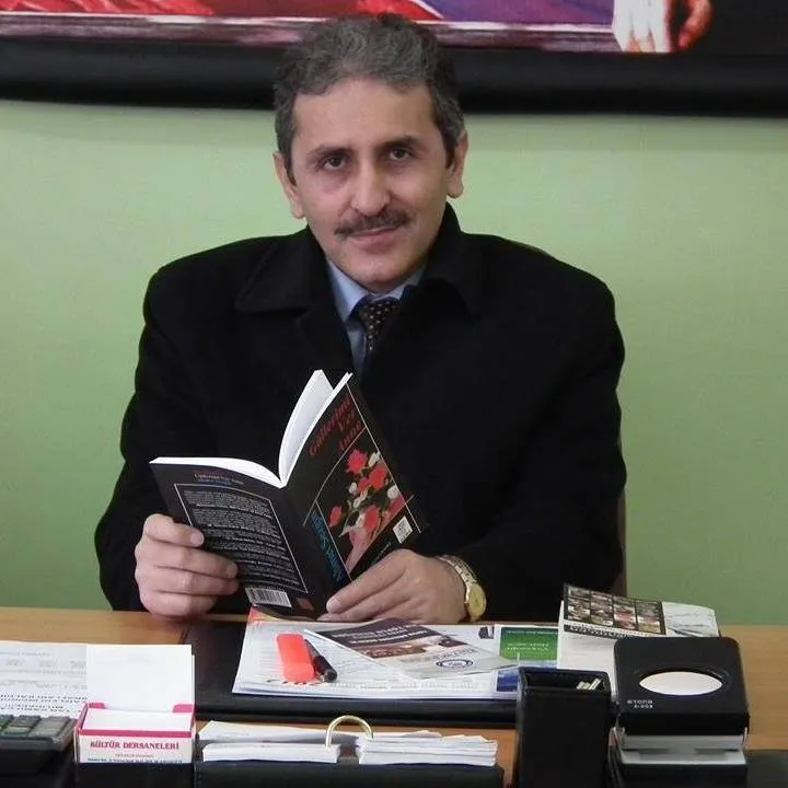 Ahmet Sezgin (Şair) - Biyografya