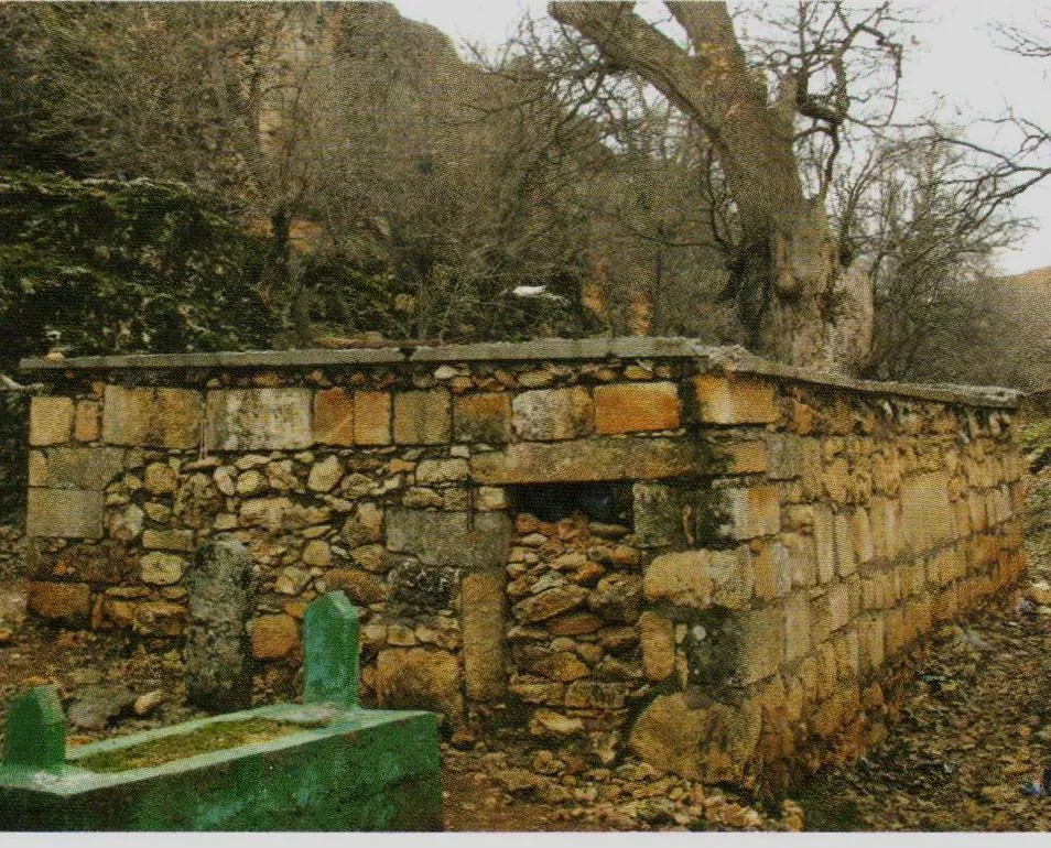 Hallak Nebi (a.s.)nin Kabri dış görünümü