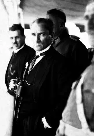 Kâzım Özalp, M. K. Atatürk ile