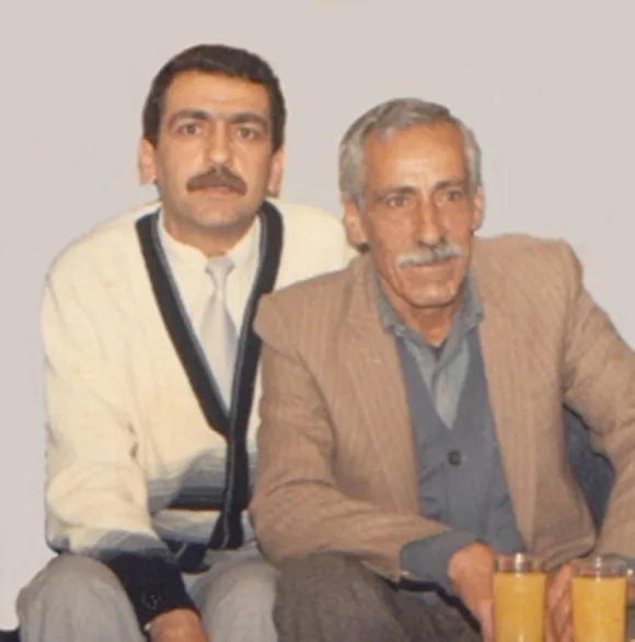 Cuma Üzülmez, oğlu Müslüm Üzülmez ile 1989