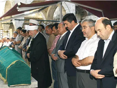 Prof. Dr. Asaf Ataseven'in cenaze töreni