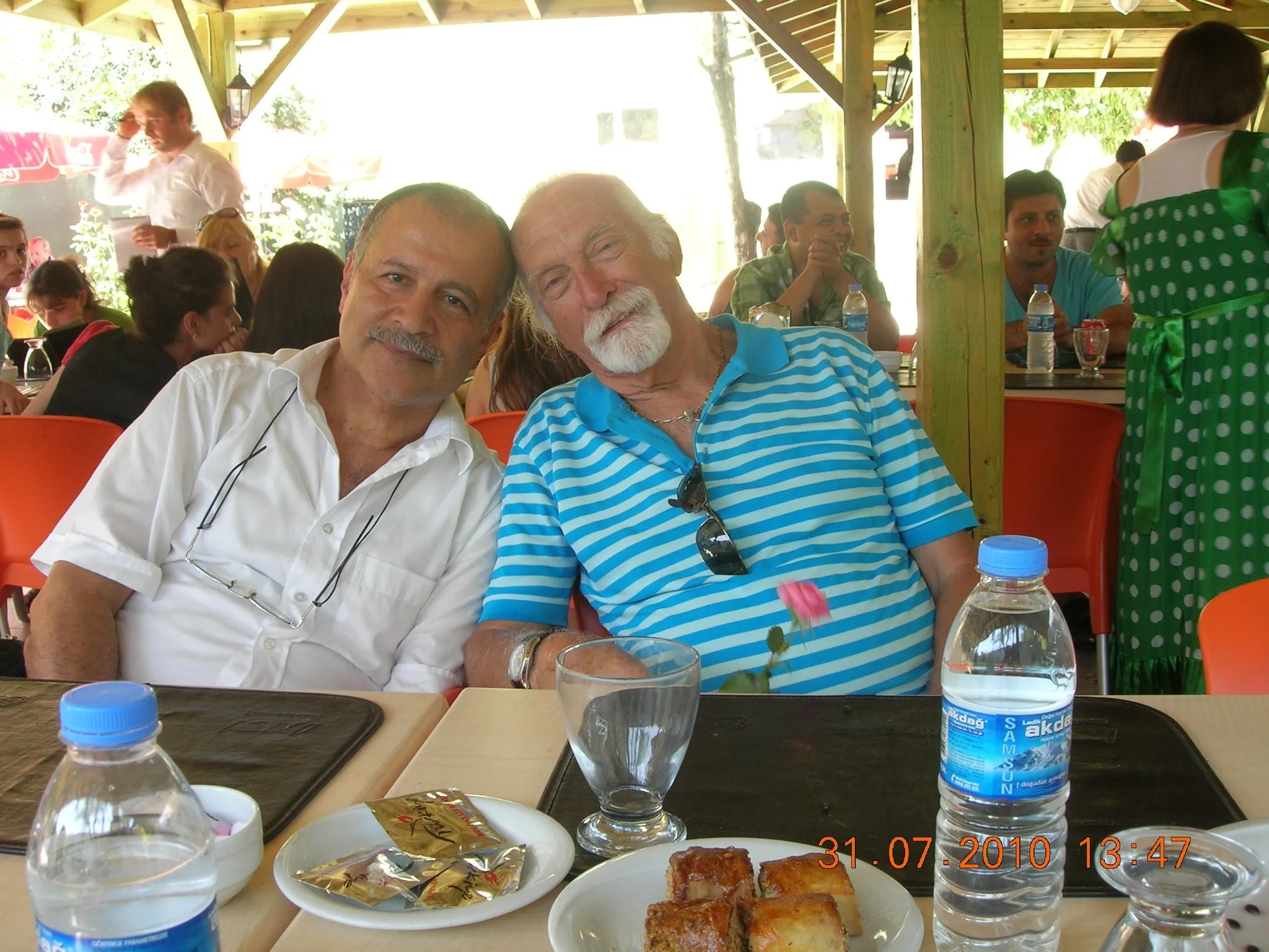 Sadun Aksüt - Turhan Taşan