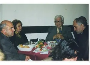 Muzaffer Uyguner, eşi Hikmet Kurter, Türkây Korkmaz