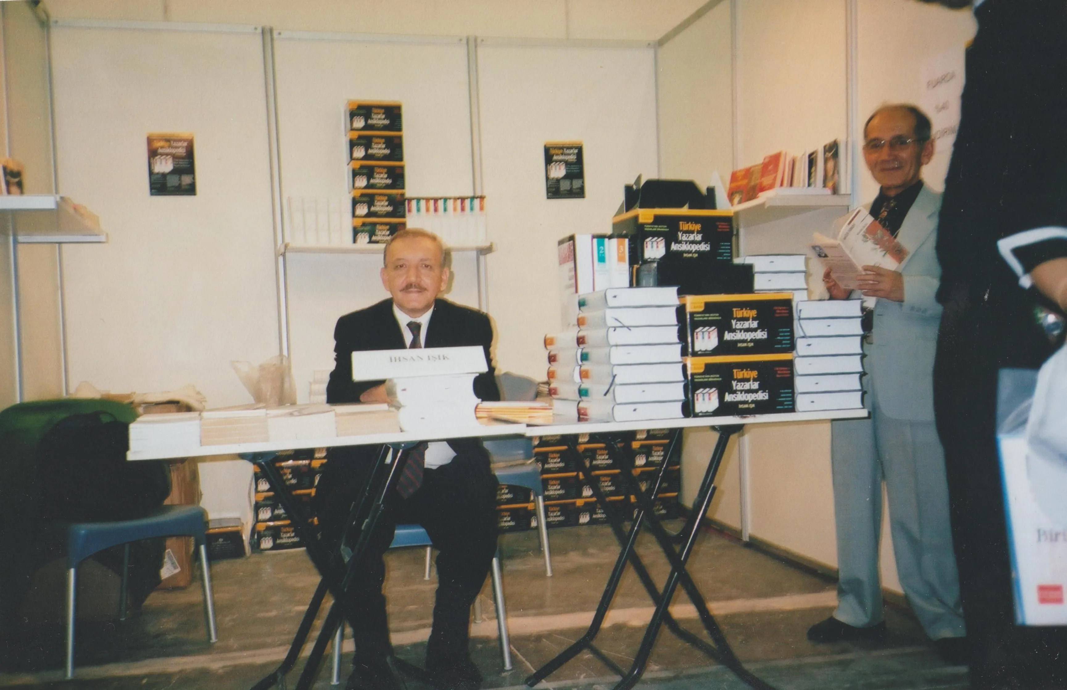 Sabri Galip, İhsan Işık
