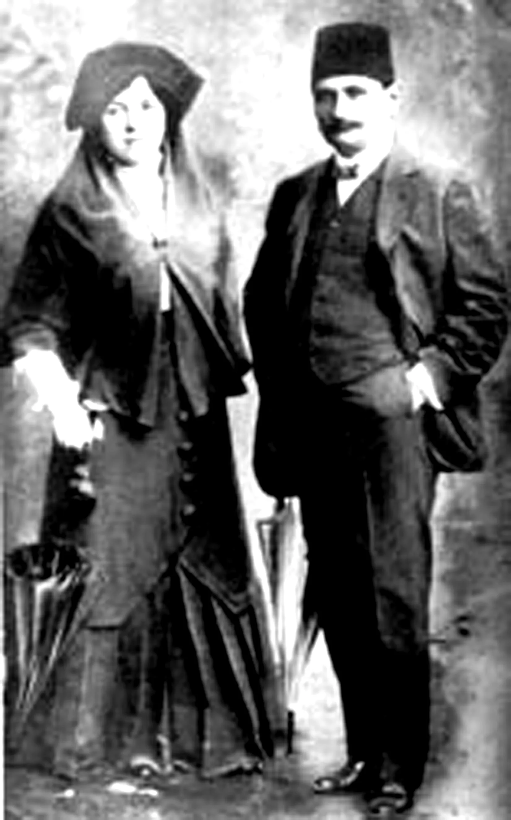 Tevfik Fikret, eşiyle