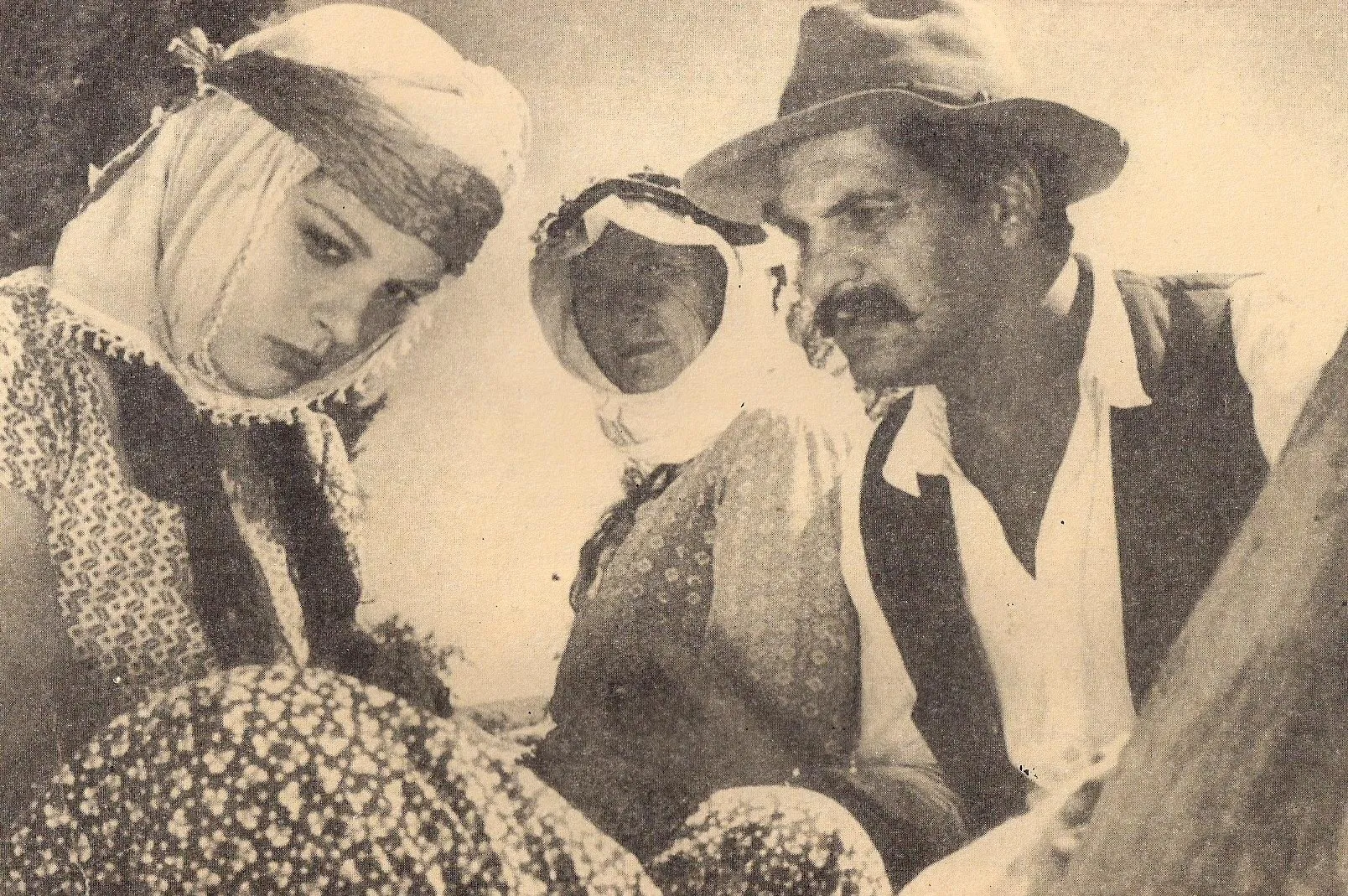 In movie, Yılanların Öcü (Revenge of the Snakes) with Erol Taş