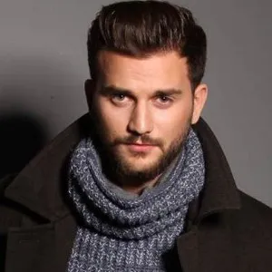 Orhan Arı