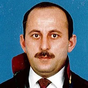 Telat Karapınar