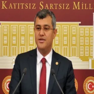 Akın Üstündağ