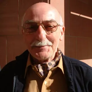 Ali Uğur