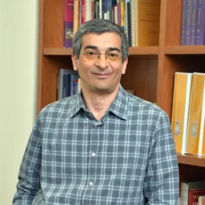 Engin Akyürek (Sanat Tarihçisi)