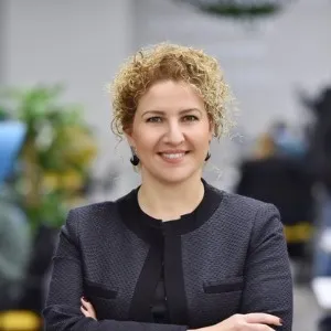 Menekşe Polatcan Serbest