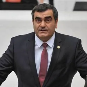 Ali Şeker