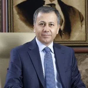Ali Yerlikaya (Bakan)