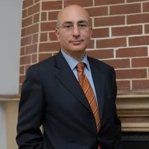 Mahfi Eğilmez