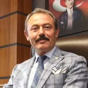 Şahin Tin