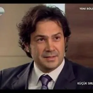 Özgür Sürek