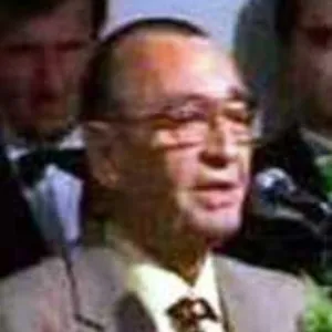 İsmet Yazar